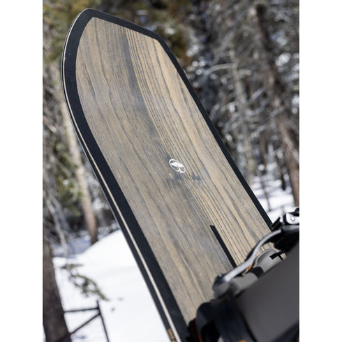 ARBOR Carbon Coda Camber Snowboard 2025 by Pat Moore