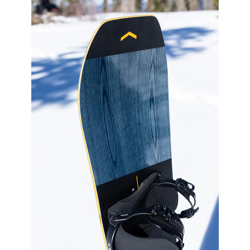 ARBOR Coda Camber Snowboard 2027 by Pat Moore