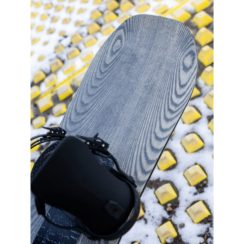 ARBOR Rain Snowboard 2027 by Pat Moore