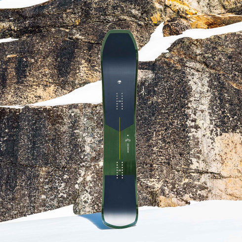 ARBOR Carbon Coda Camber Snowboard 2024 by Pat Moore